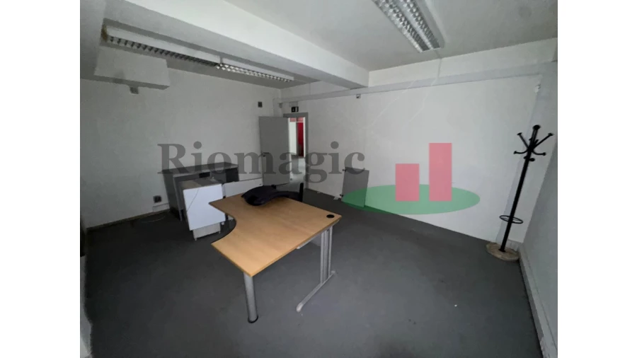 Loja para Venda em Torres Novas (Santa Maria, Salvador e Santiago) Foto 33