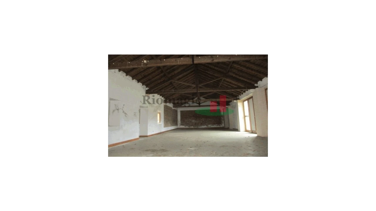 Moradia T6 para Venda em Santa Margarida da Coutada Foto 8