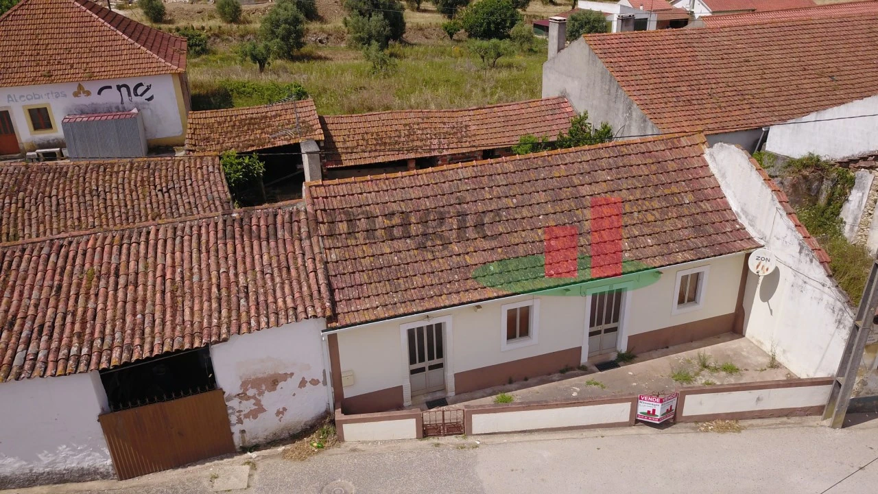 Moradia T3 para Venda em Alcobertas Foto 7