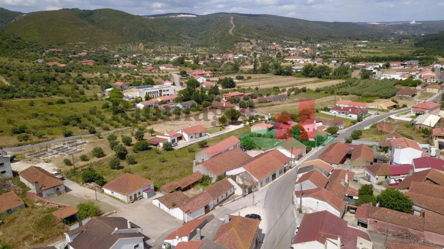 Moradia T3 para Venda em Alcobertas Foto 57