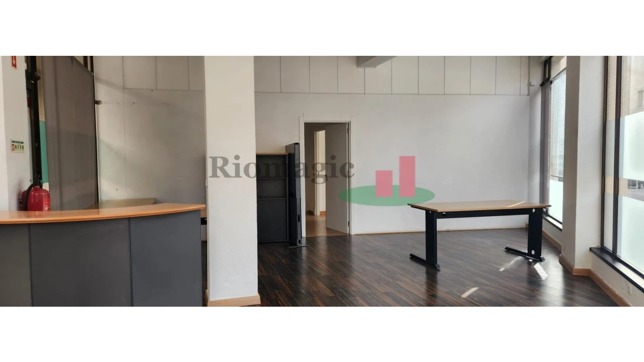 Loja para Venda em Caldas da Rainha - Santo Onofre e Serra do Bouro Foto 7