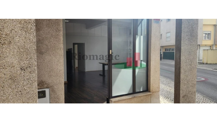 Loja para Venda em Caldas da Rainha - Santo Onofre e Serra do Bouro Foto 8