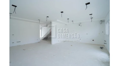 Moradia T4 para Venda em Corroios