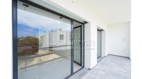 Moradia T4 para Venda em Corroios