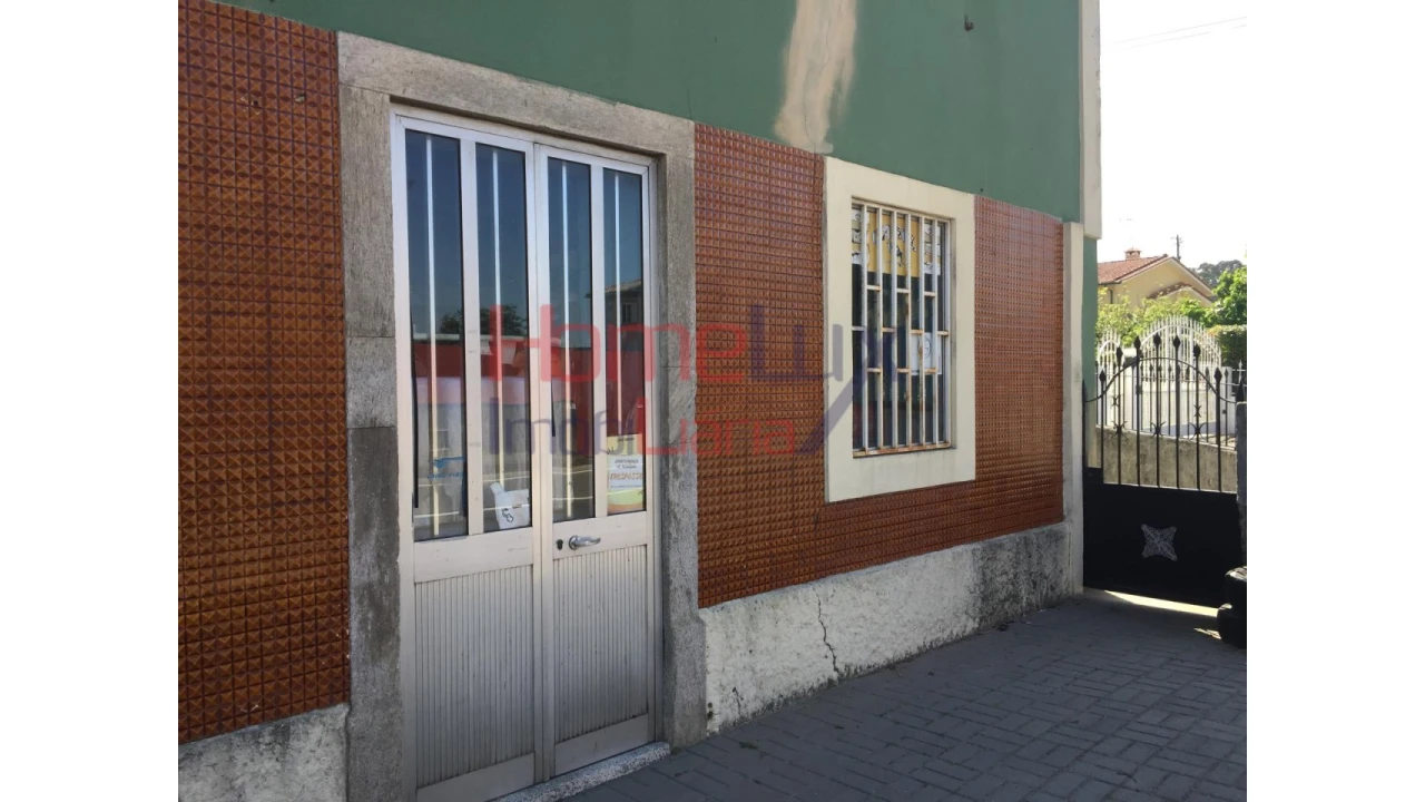 Negócio para Cedência de Quotas em Pinheiro da Bemposta, Travanca e Palmaz Foto 1