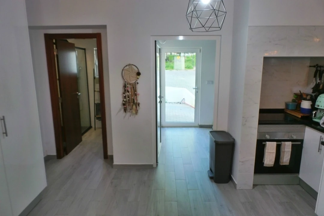 Moradia T2 para Venda em Rio de Mouro Foto 8