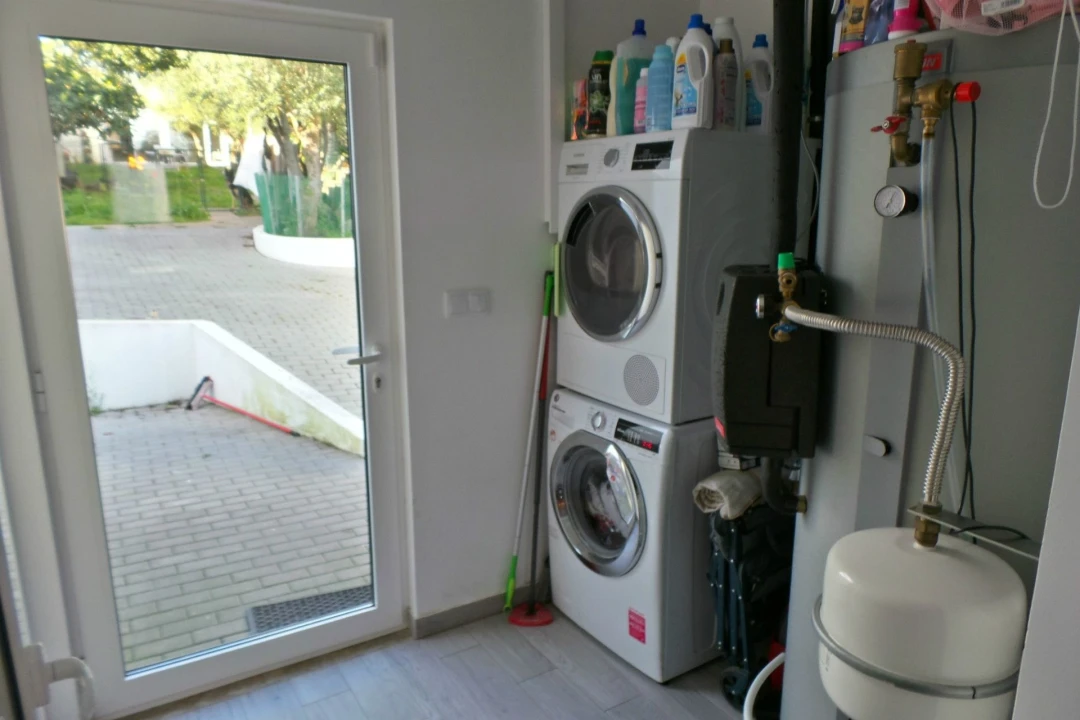 Moradia T2 para Venda em Rio de Mouro Foto 11