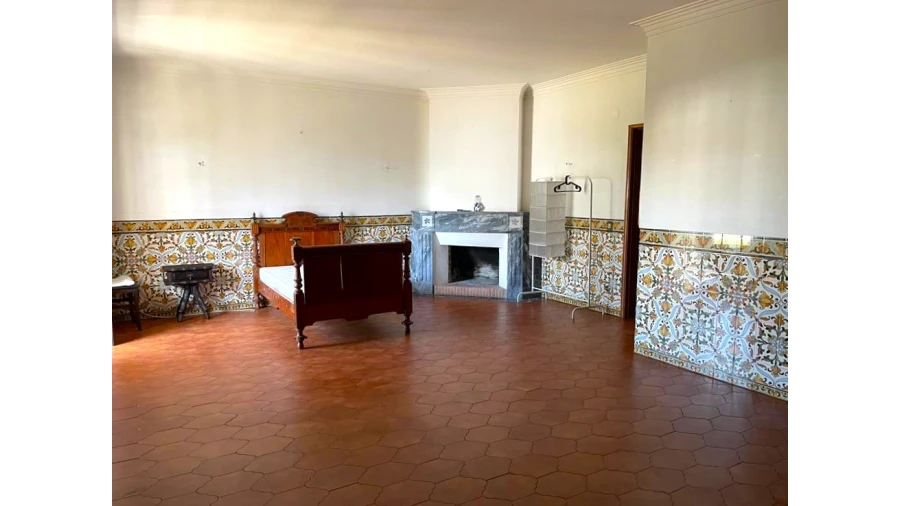 Moradia T6 para Venda em Carregado e Cadafais Foto 4