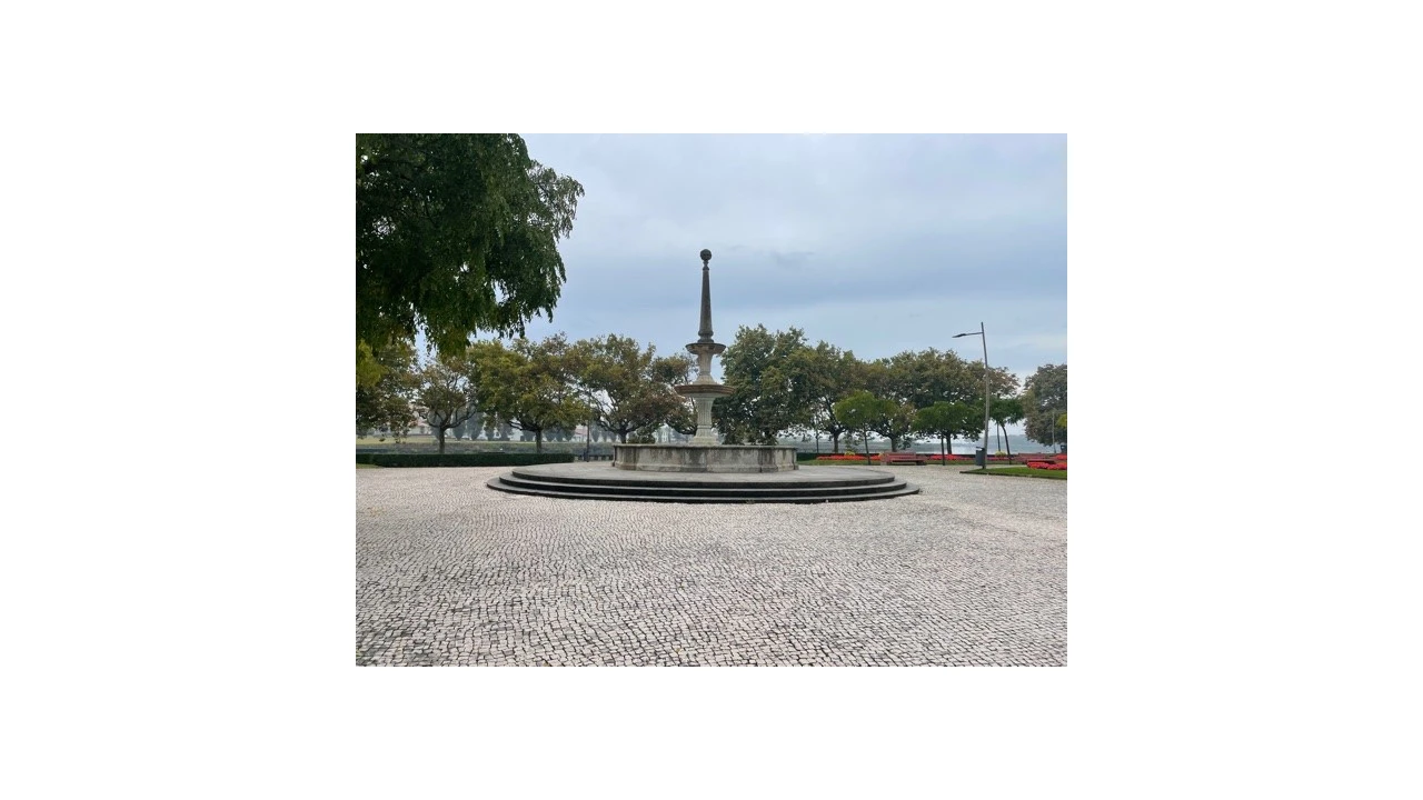 Prédio para Venda em Vila do Conde Foto 17