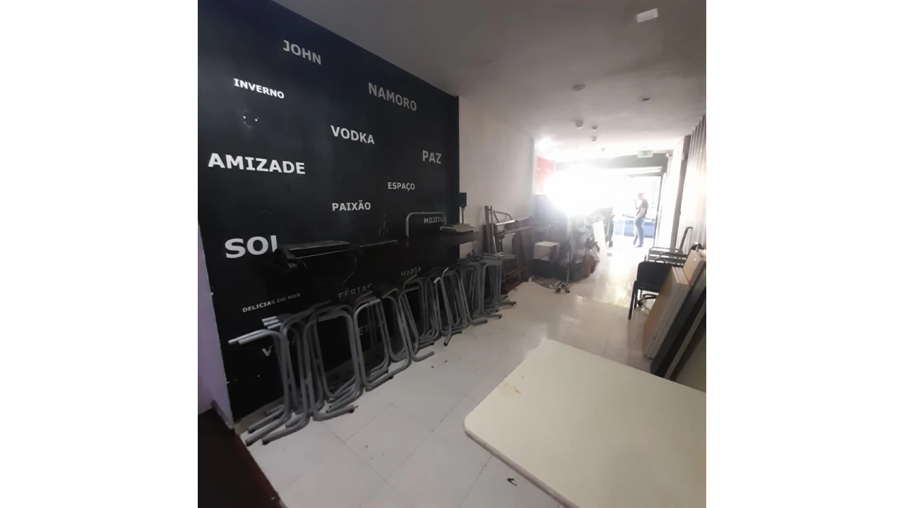 Loja para Venda em Arroios Foto 10