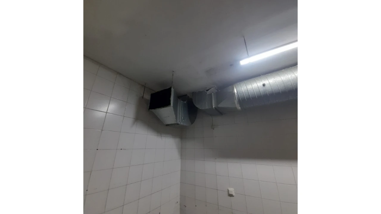 Loja para Venda em Arroios Foto 13
