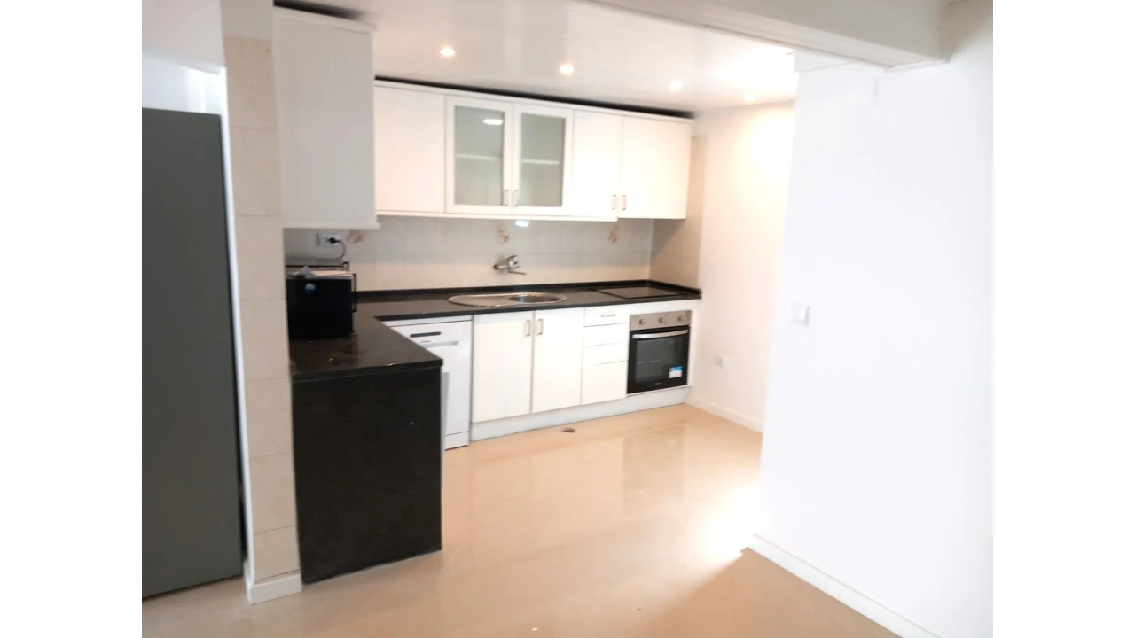 Prédio para Venda em Ajuda Foto 2