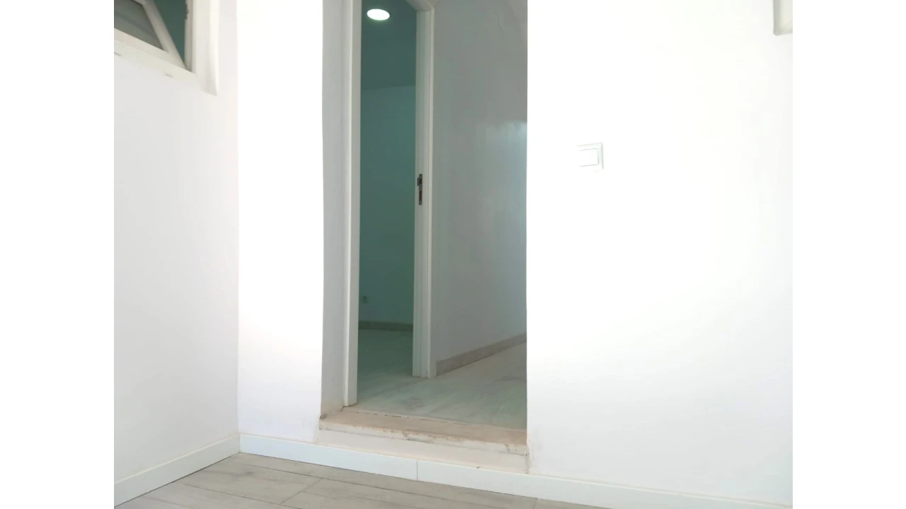 Prédio para Venda em Ajuda Foto 7