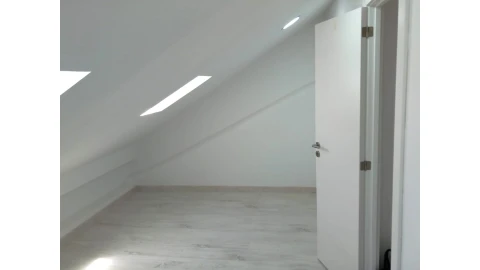 Prédio para Venda em Ajuda