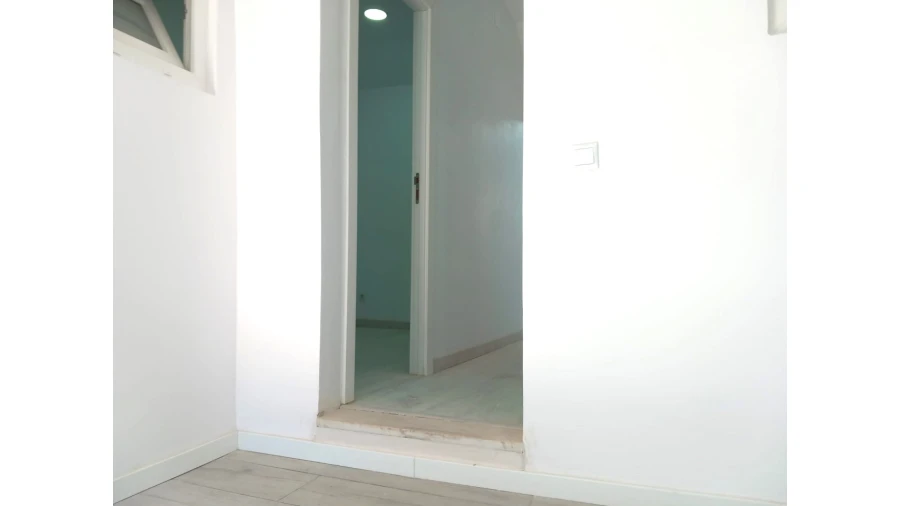 Prédio para Venda em Ajuda Foto 7