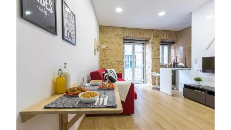 Apartamento T1 para Venda em Santa Maria Maior Foto 2