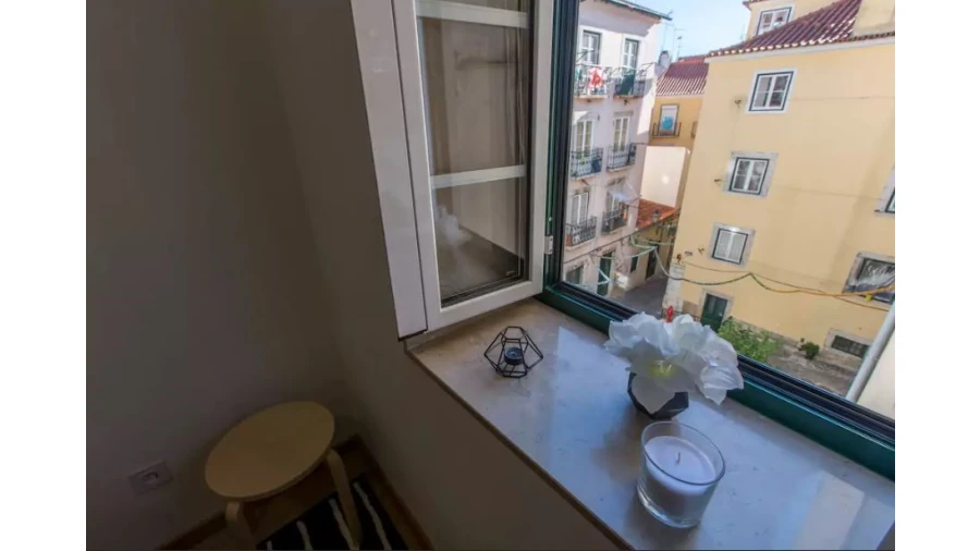 Apartamento T1 para Venda em Santa Maria Maior Foto 6