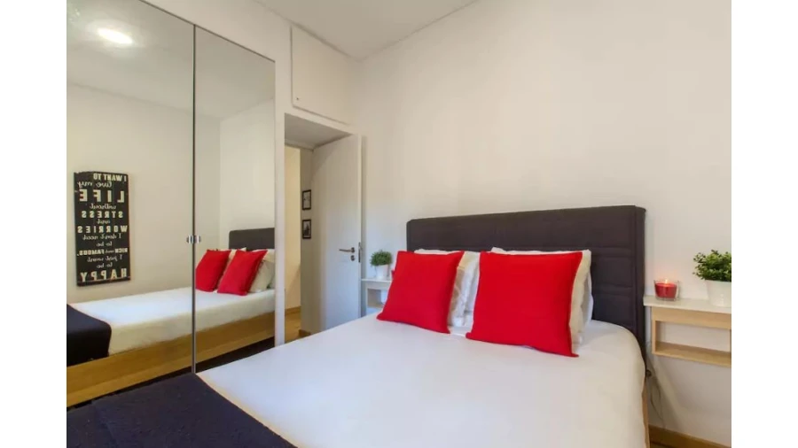 Apartamento T1 para Venda em Santa Maria Maior Foto 8