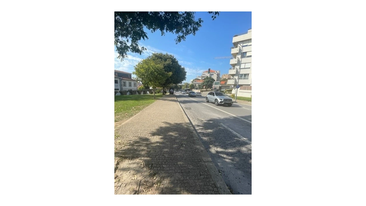 Garagem para Venda em Aldoar, Foz do Douro e Nevogilde Foto 1