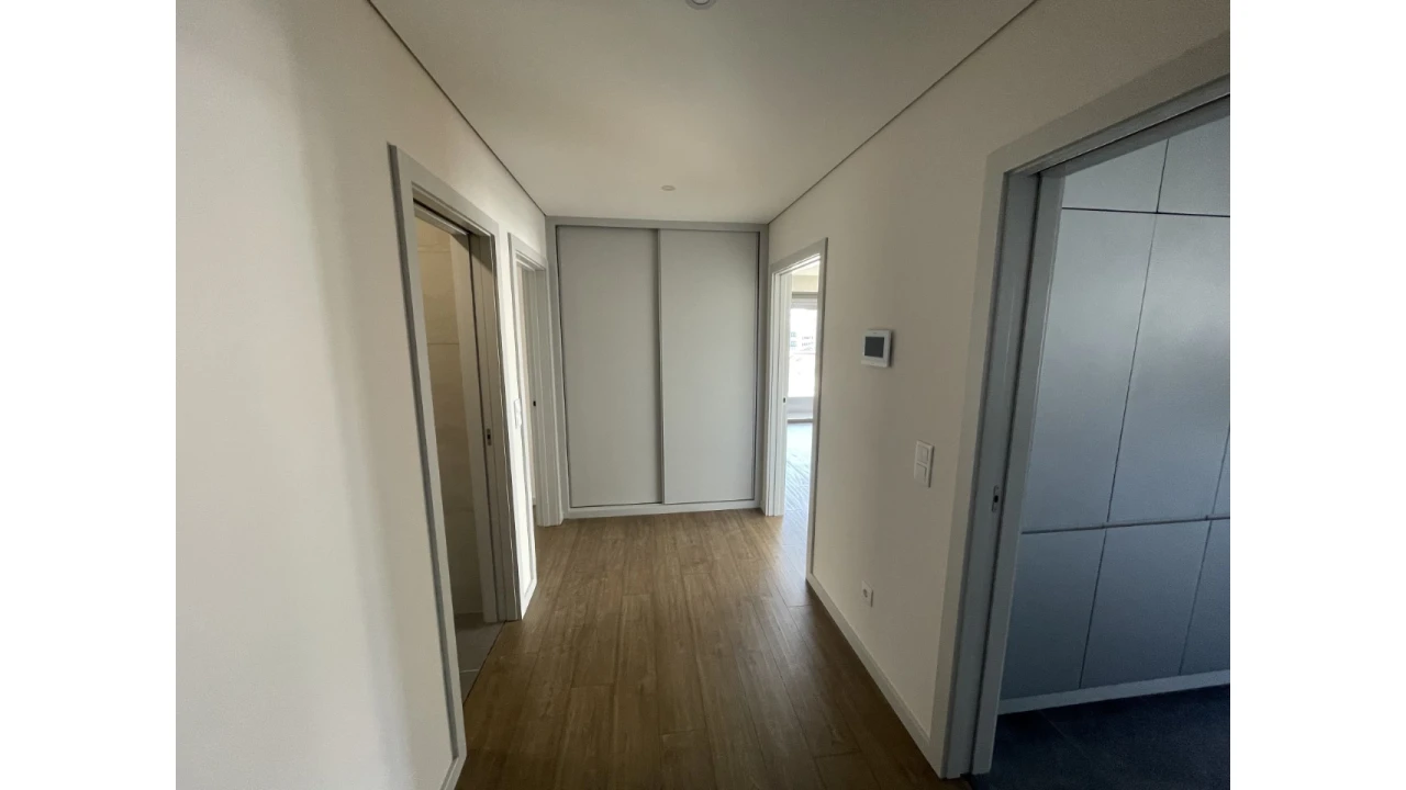 Apartamento T3 para Venda em Cedofeita, Santo Ildefonso, Sé, Miragaia, São Nicolau e Vitória Foto 9