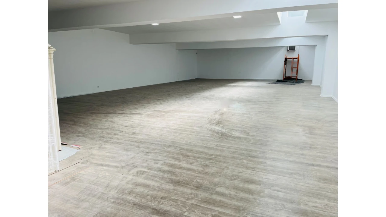 Armazém para Venda em Cedofeita, Santo Ildefonso, Sé, Miragaia, São Nicolau e Vitória Foto 1