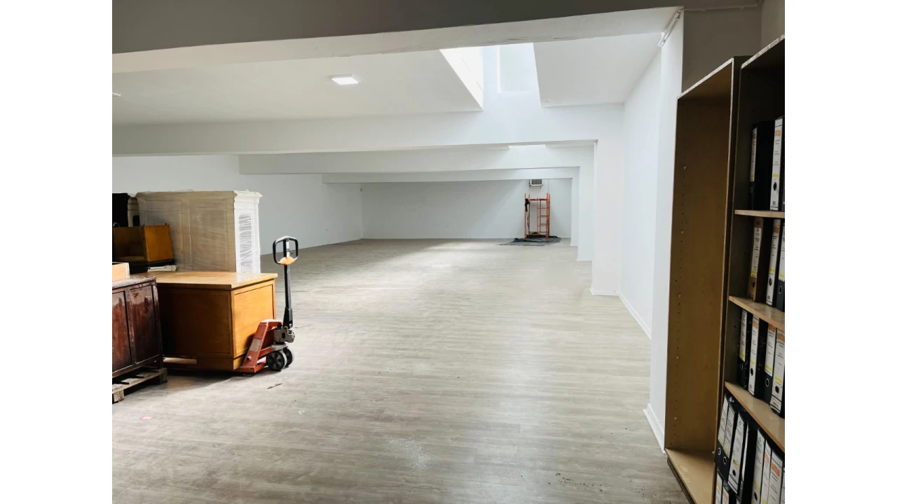 Armazém para Venda em Cedofeita, Santo Ildefonso, Sé, Miragaia, São Nicolau e Vitória Foto 4