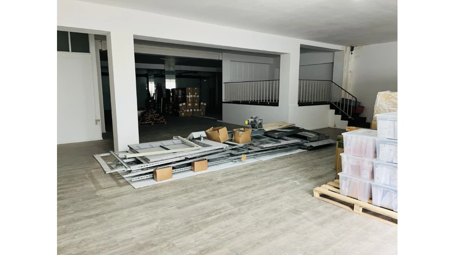 Armazém para Venda em Cedofeita, Santo Ildefonso, Sé, Miragaia, São Nicolau e Vitória Foto 8