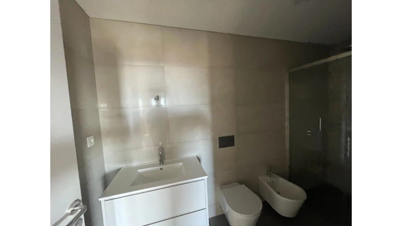 Apartamento T2 para Venda em Cedofeita, Santo Ildefonso, Sé, Miragaia, São Nicolau e Vitória Foto 14