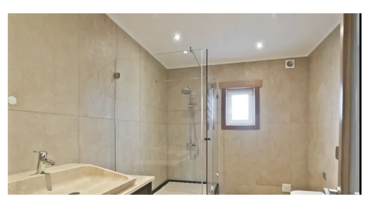 Moradia T4 para Venda em Albufeira e Olhos de Água Foto 15