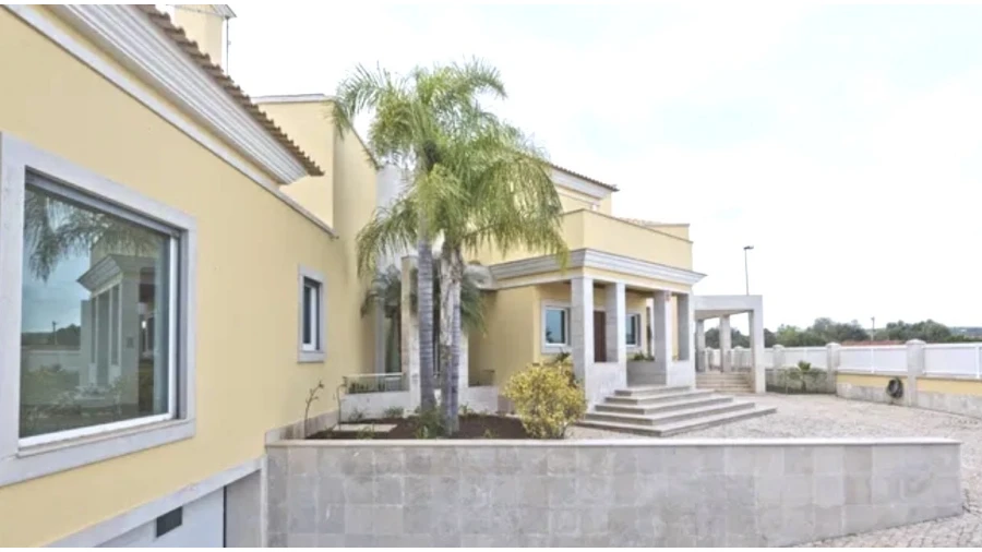 Moradia T4 para Venda em Albufeira e Olhos de Água Foto 20