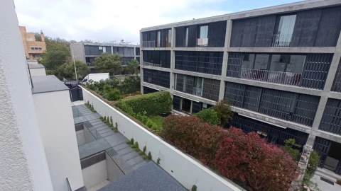 Moradia T5 para Venda em Aldoar, Foz do Douro e Nevogilde