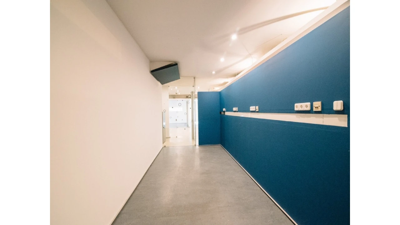 Armazém para Venda em Santo António Foto 5