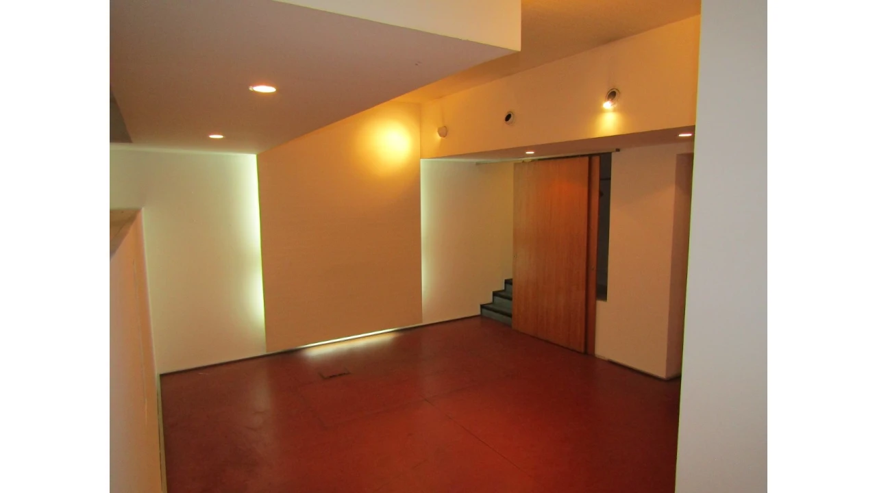 Armazém para Venda em Santo António Foto 12