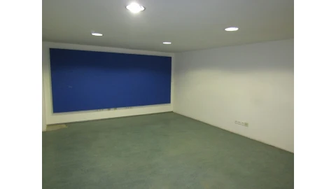 Armazém para Venda em Santo António