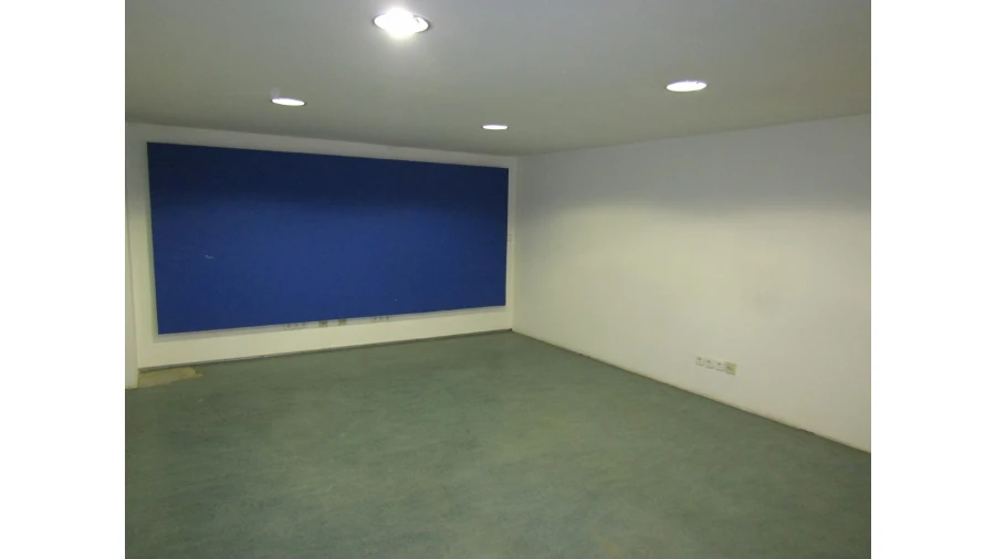 Armazém para Venda em Santo António Foto 7