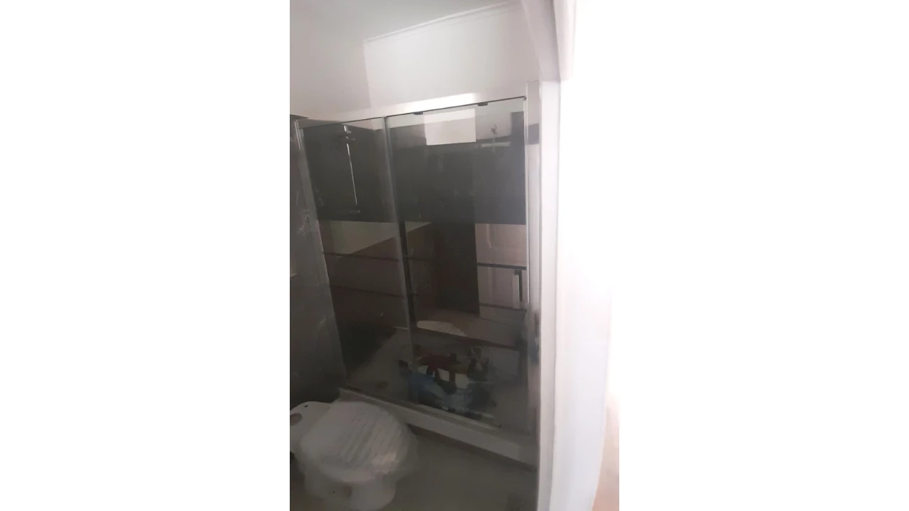 Apartamento T2 para Venda em Campolide Foto 6