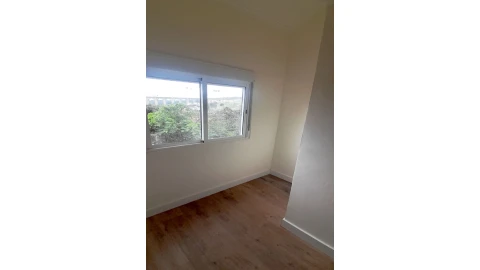 Apartamento T2 para Venda em Campolide