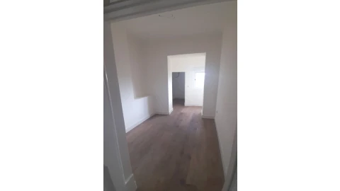 Apartamento T2 para Venda em Campolide