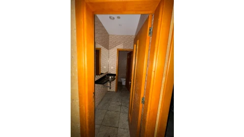 Loja para Venda em Mafamude e Vilar do Paraíso
