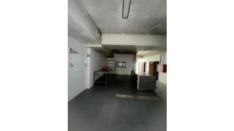 Loja para Venda em Mafamude e Vilar do Paraíso