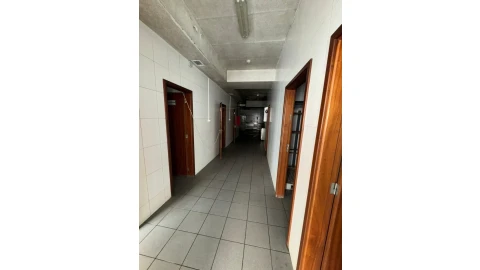 Loja para Venda em Mafamude e Vilar do Paraíso