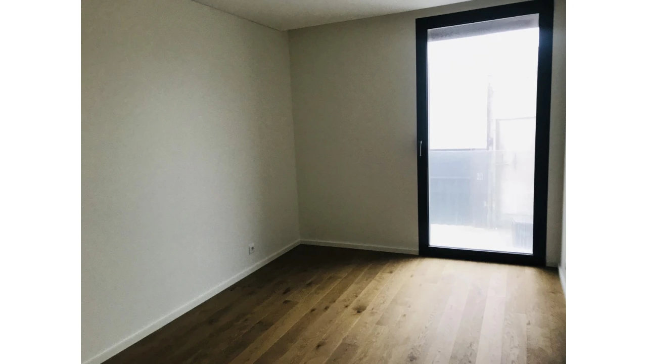 Apartamento T4 para Venda em Matosinhos e Leça da Palmeira Foto 11