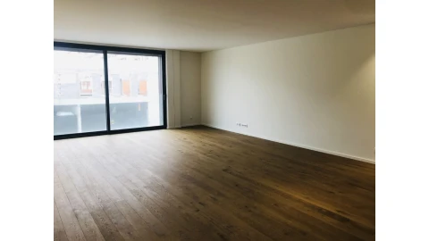 Apartamento T4 para Venda em Matosinhos e Leça da Palmeira