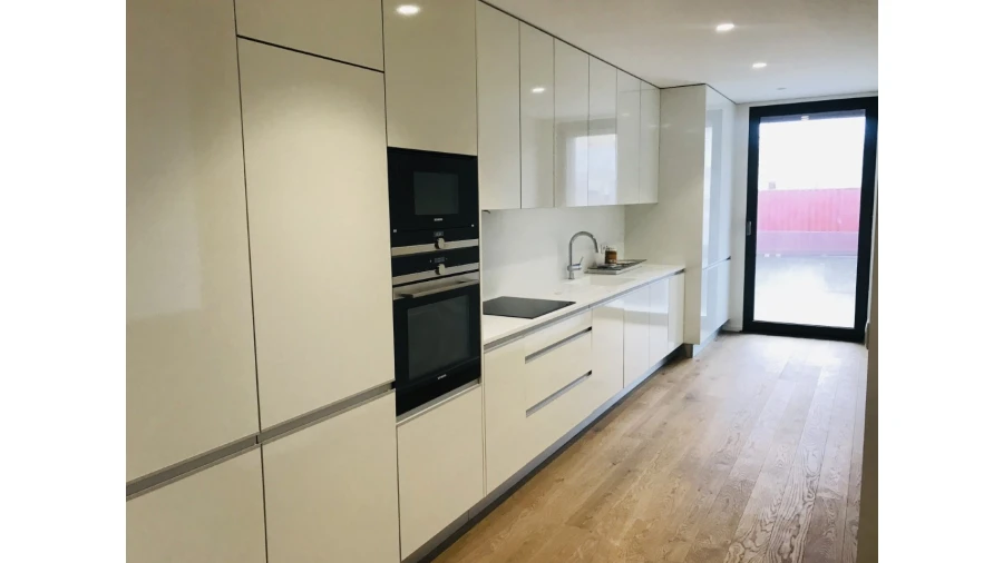 Apartamento T4 para Venda em Matosinhos e Leça da Palmeira Foto 5
