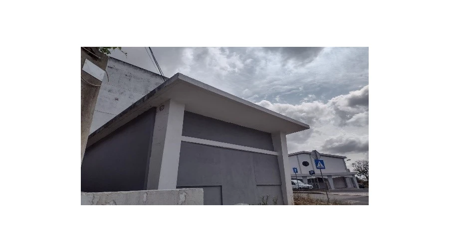 Loja para Venda em Pontinha e Famões Foto 4