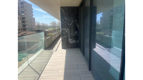 Apartamento T3 para Venda em Matosinhos e Leça da Palmeira