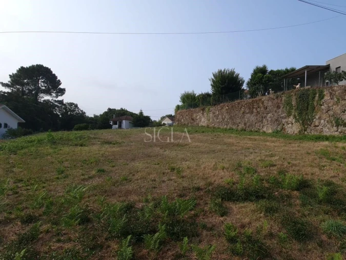 Terreno para Venda em Eja Foto 2