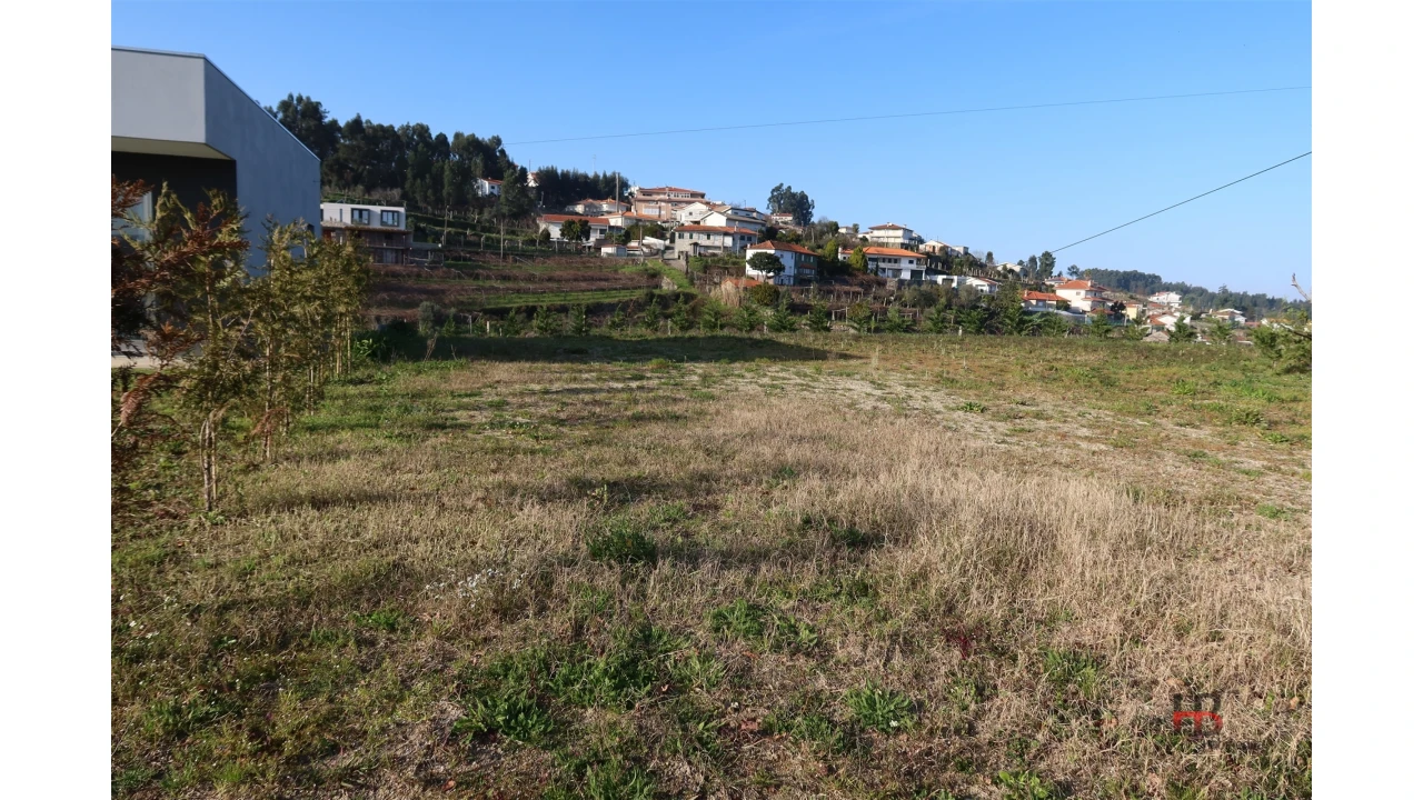 Quinta T4 para Venda em Sobrado e Bairros Foto 4