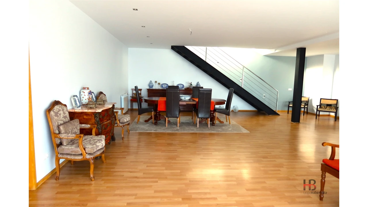 Quinta T4 para Venda em Sobrado e Bairros Foto 29