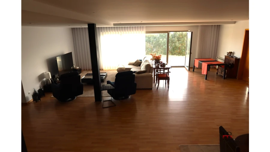 Quinta T4 para Venda em Sobrado e Bairros Foto 80